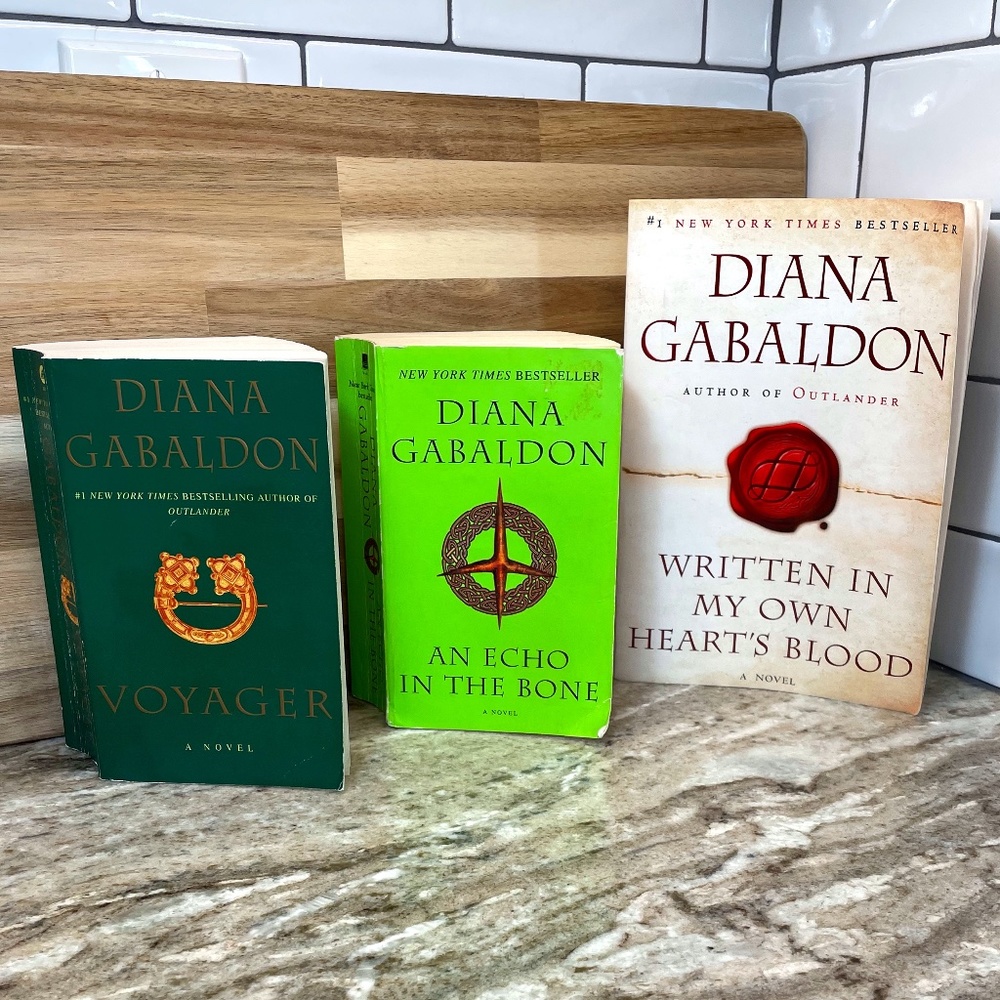 3 Books by Diana Gabaldon Outlander Paperback Used